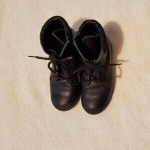 Kids Leather shoes by Gucci